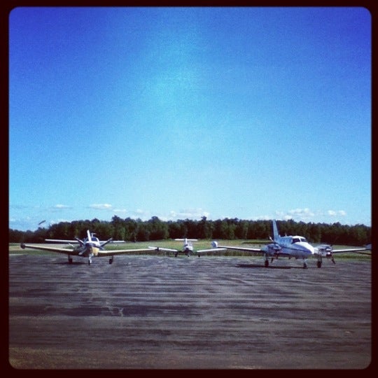 Chautauqua CountyJamestown Airport (JHW) Jamestown, NY