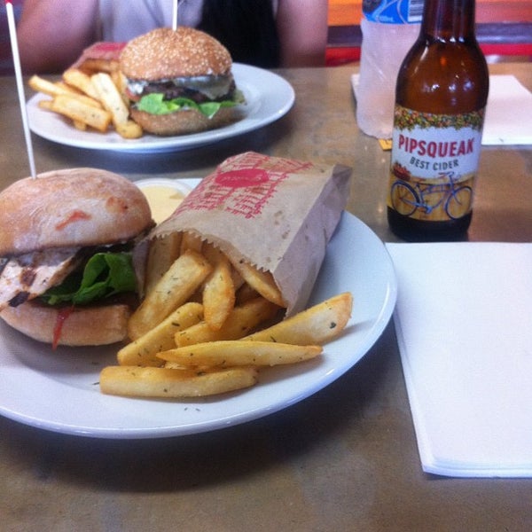 Grill'd Robina'da Burger Dükkanı