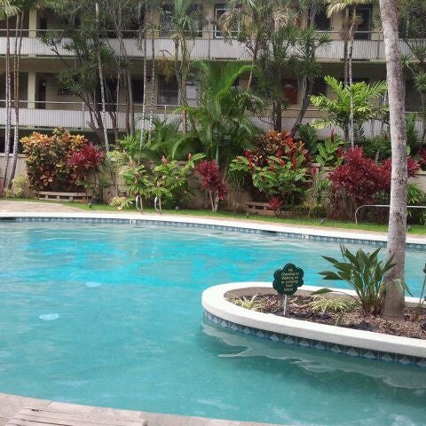 11/3/2011 tarihinde Carlos V.ziyaretçi tarafından Waikiki Sand Villa Hotel'de çekilen fotoğraf