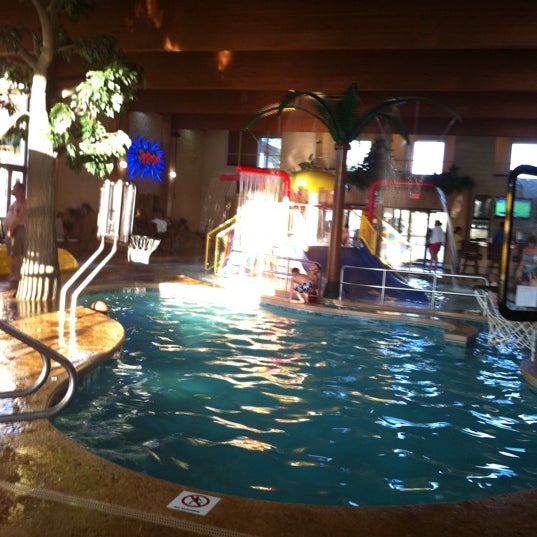 Photos At Comfort Suites Green Bay Wi