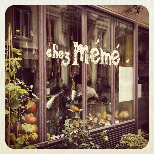 Photo taken at Chez Mémé by Domitille M. on 10/12/2011