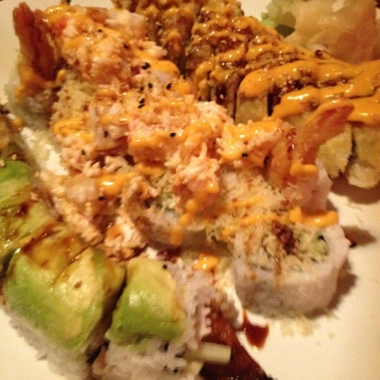 Photo taken at Ohjah Japanese Steakhouse Sushi &amp; Hibachi by Keven E. on 1/14/2012
