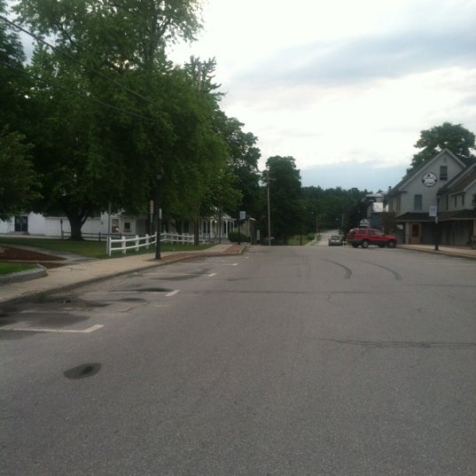 Henniker Community School Elementary School in Henniker