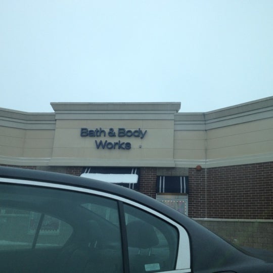 Bath & Body Works DeKalb, IL