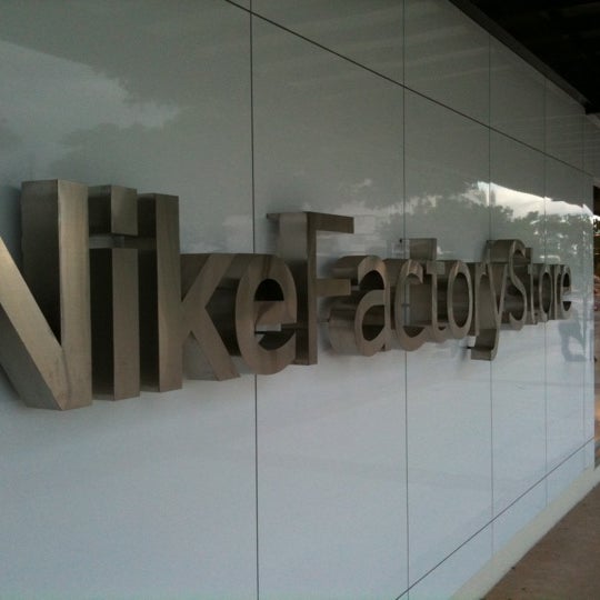 nike outlet paseo