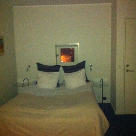 Foto scattata a Ascot Apartments da Peter D. il 3/17/2011
