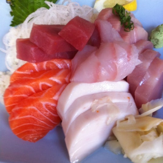7/14/2011 tarihinde Kimberely C.ziyaretçi tarafından Monster Sushi'de çekilen fotoğraf