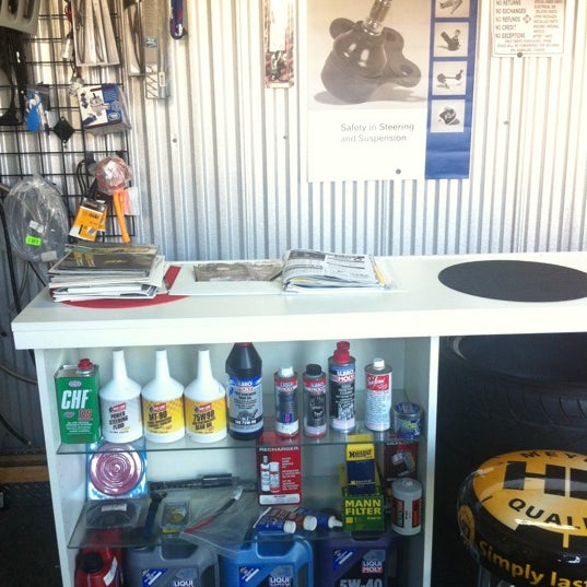 The Dubnutz Automotive Repair Shop in Farmingdale