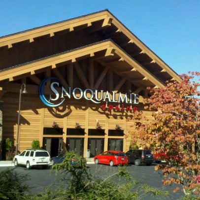 รูปภาพถ่ายที่ Snoqualmie Casino โดย Robert W. เมื่อ 10/18/2011