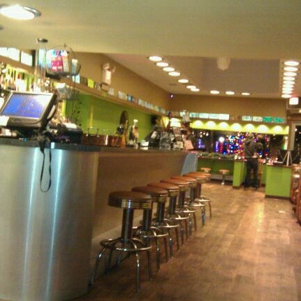 1/1/2012 tarihinde Eric M.ziyaretçi tarafından Newton&#39;s Paradise Cafe'de çekilen fotoğraf