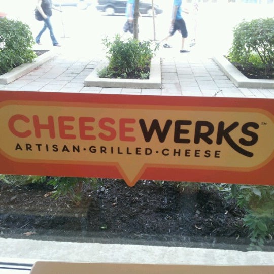 Photo taken at CHEESEWERKS by Robin S. on 7/13/2012