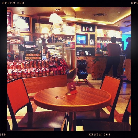 The Coffee Bean & Tea Leaf