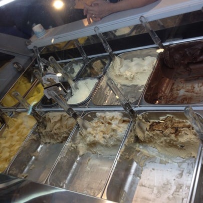 Photo taken at Cielo Dolci - Specialist in Italian Frozen Desserts by Amanda T. on 7/26/2012