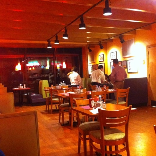 7/31/2011にNeil C.がBroadway Dinerで撮った写真