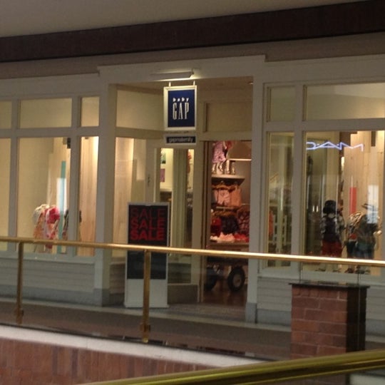 Baby gap galleria deals