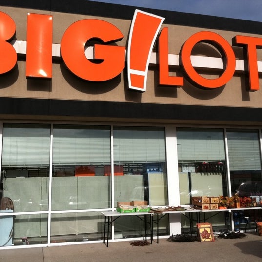 Big Lots Hikes Point Louisville, KY