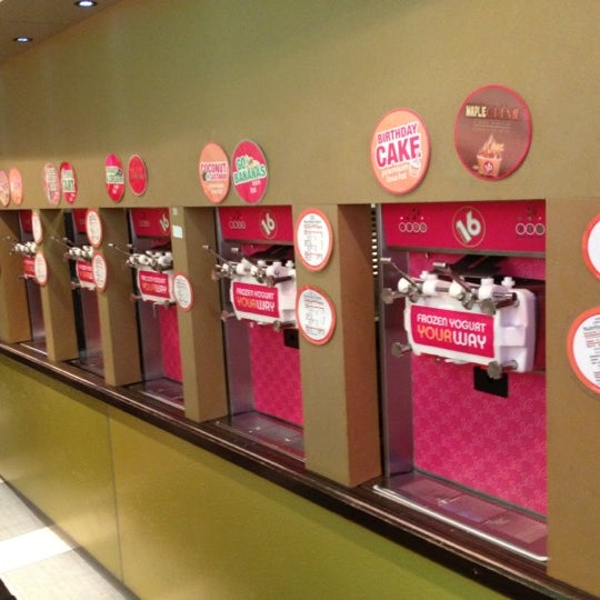 16 Handles East Village 153 2nd Avenue