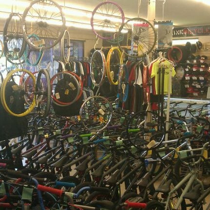 930 Bike Center Tangerang  HD