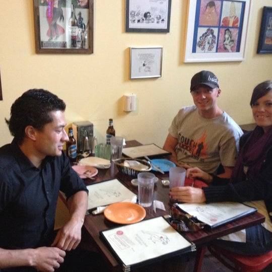 5/11/2012 tarihinde Luis M.ziyaretçi tarafından Buenos Aires Pizzeria'de çekilen fotoğraf