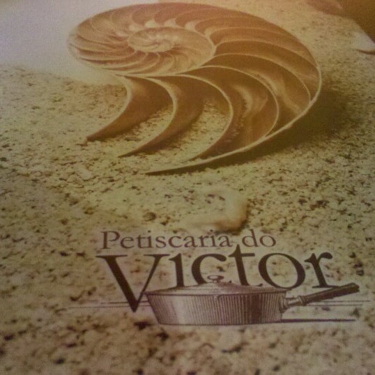 รูปภาพถ่ายที่ Petiscaria do Victor โดย Bruno M. เมื่อ 6/17/2012