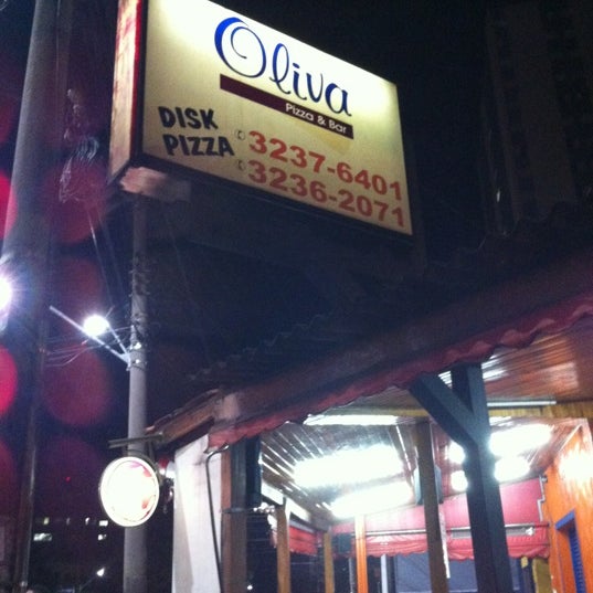 Das Foto wurde bei Oliva Pizza &amp; Bar von Fernao V. am 8/12/2012 aufgenommen