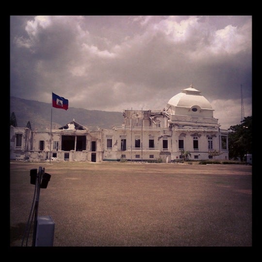 Photo taken at Palais National D&#39;Haïti by saul s. on 7/21/2012