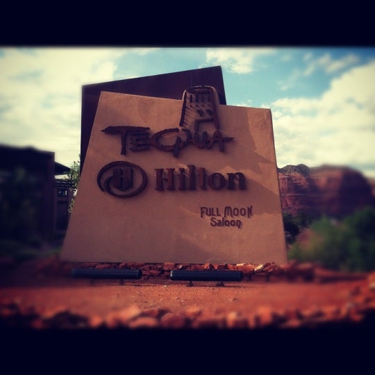 Foto scattata a Hilton Sedona Resort at Bell Rock da Rj B. il 7/11/2012