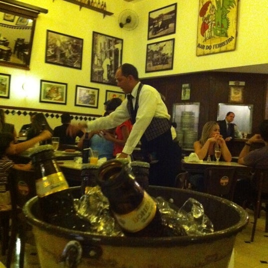 4/6/2012 tarihinde Rosinha P.ziyaretçi tarafından Bar do Ferreira'de çekilen fotoğraf