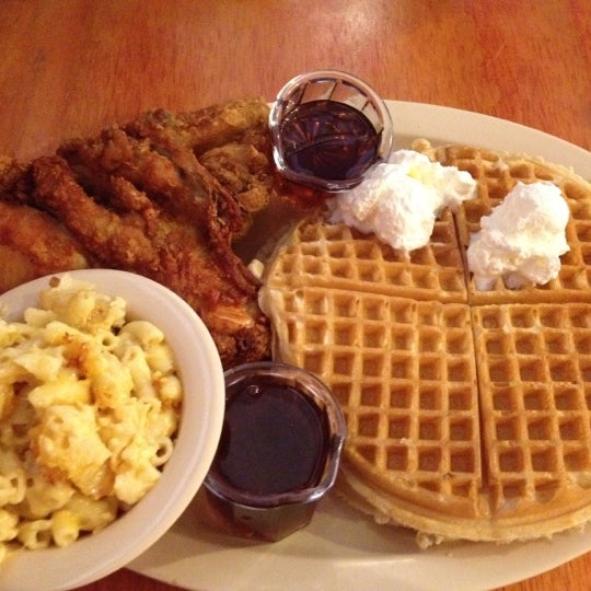Roscoe S House Of Chicken And Waffles 109 Tips From 5844 Visitors