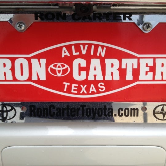 รูปภาพถ่ายที่ Ron Carter Toyota โดย Renee C. เมื่อ 4/4/2012