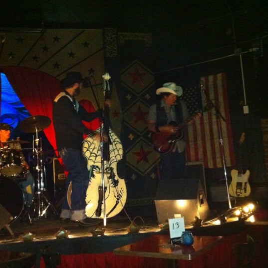 Photo taken at Roxy &amp; Duke&#39;s Roadhouse by Ryan J. on 4/21/2012
