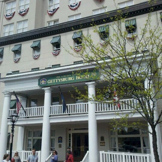 4/14/2012 tarihinde Dan O.ziyaretçi tarafından Gettysburg Hotel'de çekilen fotoğraf