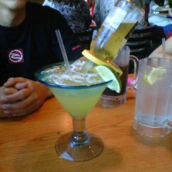 Photo taken at Chili&#39;s Grill &amp; Bar by Mary Ann L. on 6/28/2012