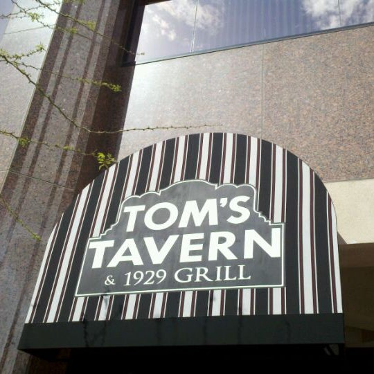 Photo taken at Tom&#39;s Tavern &amp; 1929 Grill by Mr. Kenney on 3/11/2012