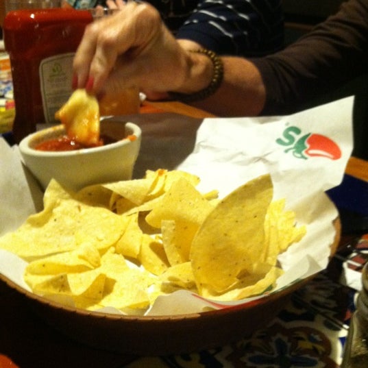 Yummy chips and salsa!!!!