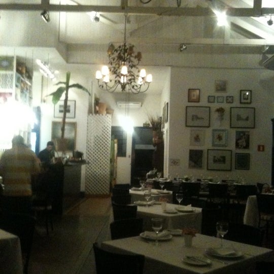 Photo taken at Restaurante Capim by Jack B. on 6/2/2011