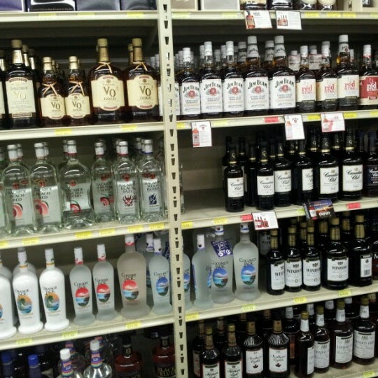 Canal's Discount Liquor Mart Liquor Store in Williamstown