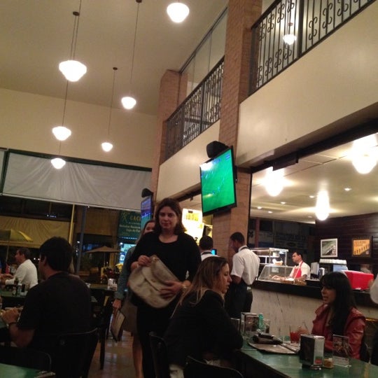 8/11/2012 tarihinde Antonio Carlos R.ziyaretçi tarafından Bar e Restaurante Resenha'de çekilen fotoğraf