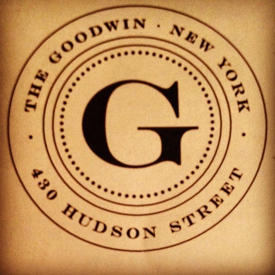 รูปภาพถ่ายที่ The Goodwin โดย Andrea I. เมื่อ 8/6/2012