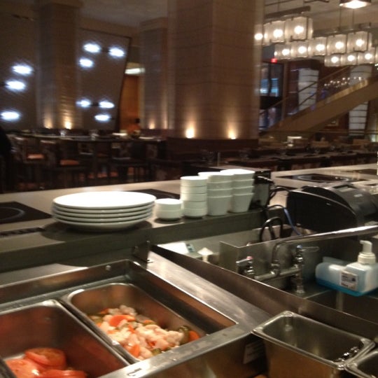 2/15/2012 tarihinde Danny S.ziyaretçi tarafından Asador Restaurant'de çekilen fotoğraf