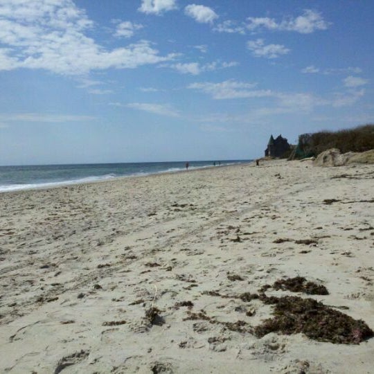 Roy Carpenter's Beach 6 tips from 148 visitors