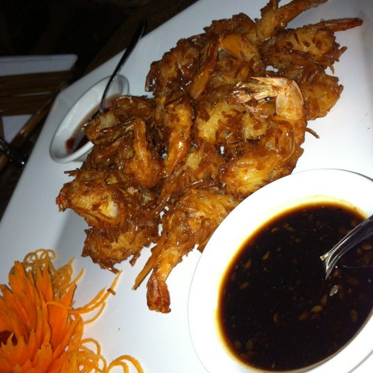 3/30/2012 tarihinde Eduardo S.ziyaretçi tarafından Restaurante Tigre Asiático'de çekilen fotoğraf