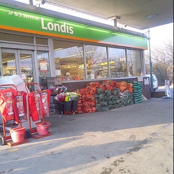 Texaco Garage Gas Station In Kensal Green