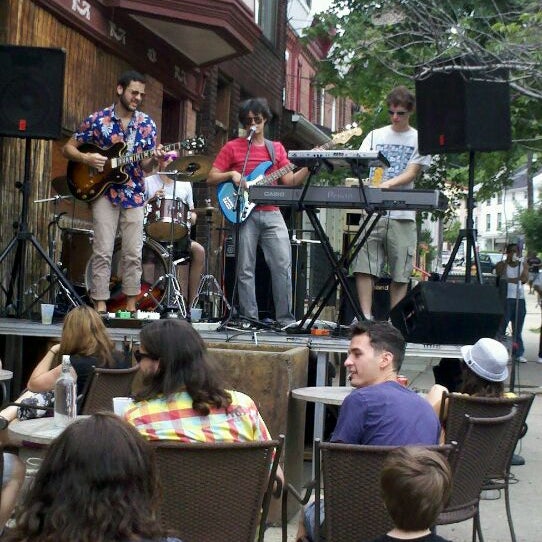 Photo taken at Falls Taproom by Omar H. on 6/3/2012
