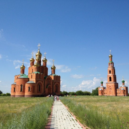 Ачаирский монастырь осенью