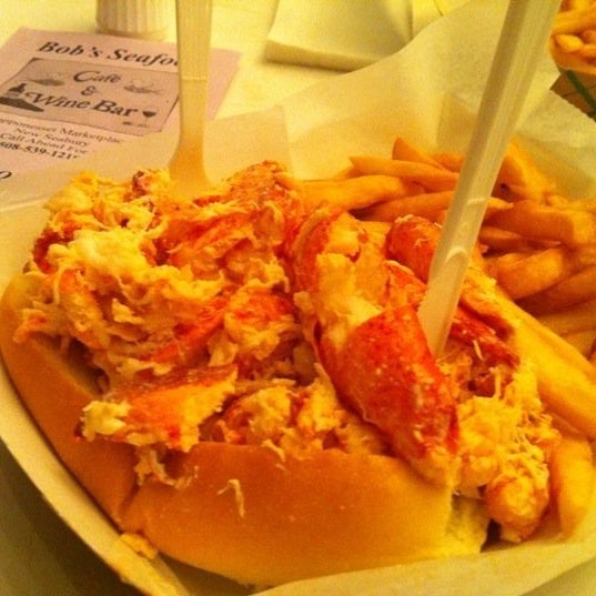 Bob's Seafood Cafe & Wine Bar 252 Shore Dr