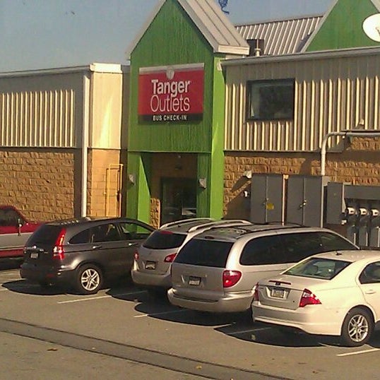 Tanger Outlet Lancaster - Lancaster, PA