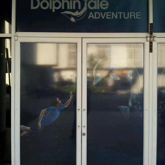 Снимок сделан в Winter&#39;s Dolphin Tale Adventure пользователем Bonnie S. 2/24/2012