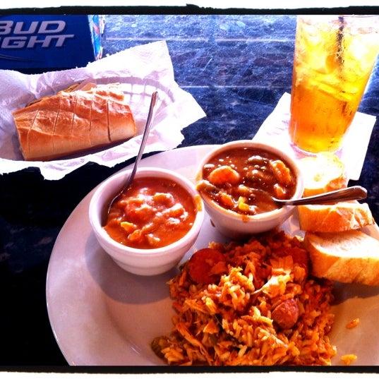 5/11/2012 tarihinde Toren S.ziyaretçi tarafından Dodie&#39;s Cajun Restaurant'de çekilen fotoğraf