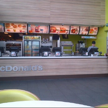 Photo taken at McDonald&#39;s by Norby @. on 5/8/2012